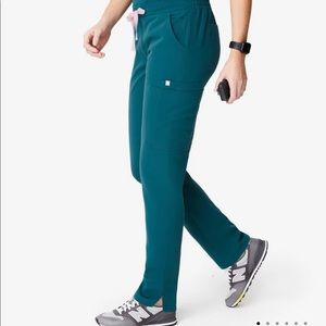 FIGS YOLA SCRUB CARIBBEAN BLUE